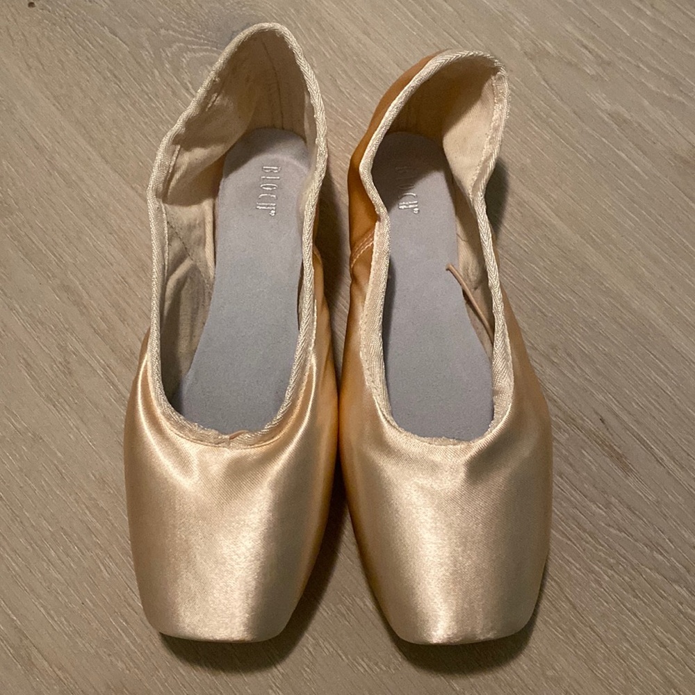 Brand new Bloch, European balance no x size 6